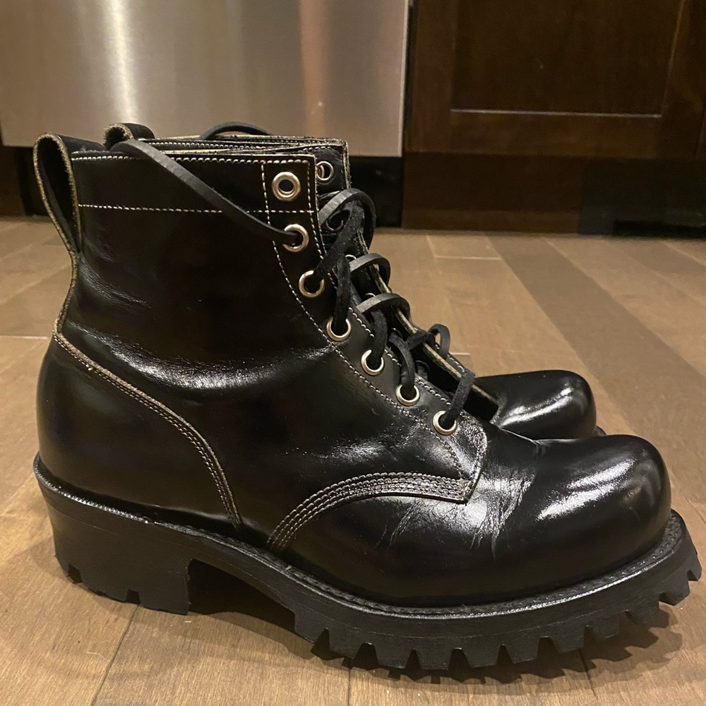 Dayton Toughies size 8.5 US women’s